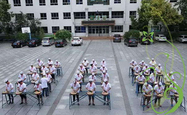 保定厨师速成班,2个月成就您的厨师梦