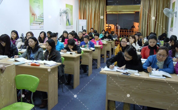 南京恒企会计培训学校