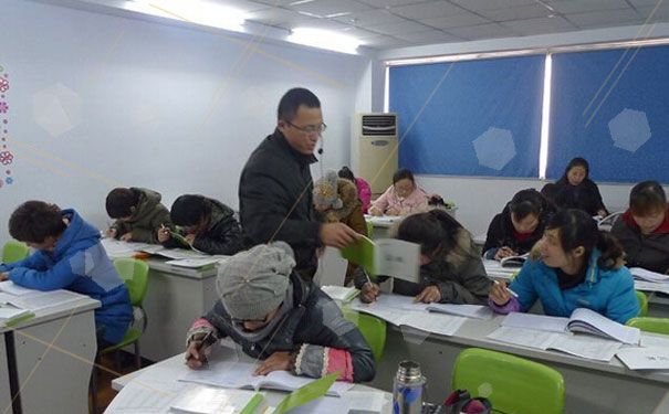 宝鸡恒企会计培训学校
