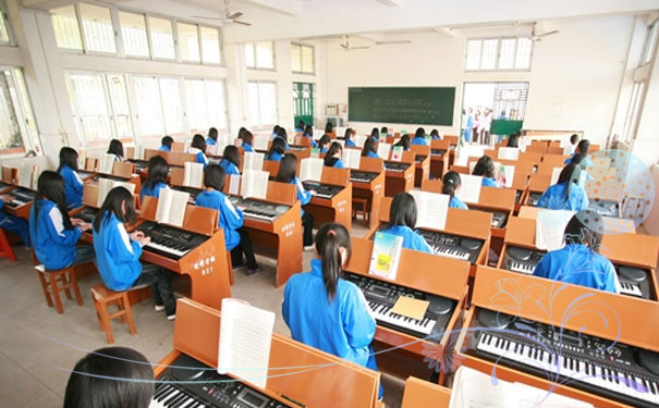 沈阳师联幼师学校