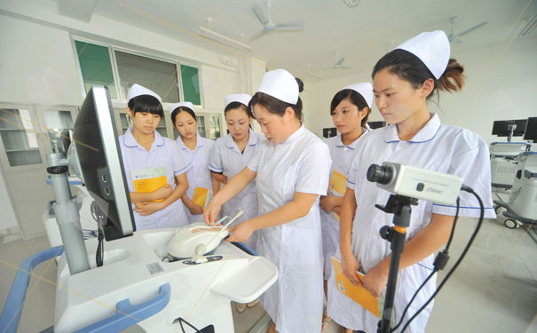 �����ִ����ʻ���ѧԺ����