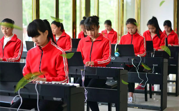 沈阳师联幼师学校