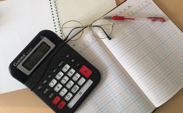 厦门会计初级培训班招生_报名条件_学期学费