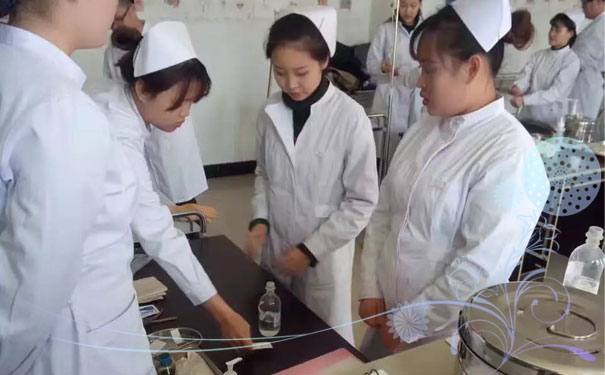 北京护士学校有哪些专业