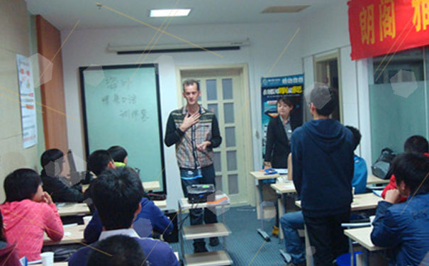 ʯ��ׯ�ʸ���˼��ѵѧУ