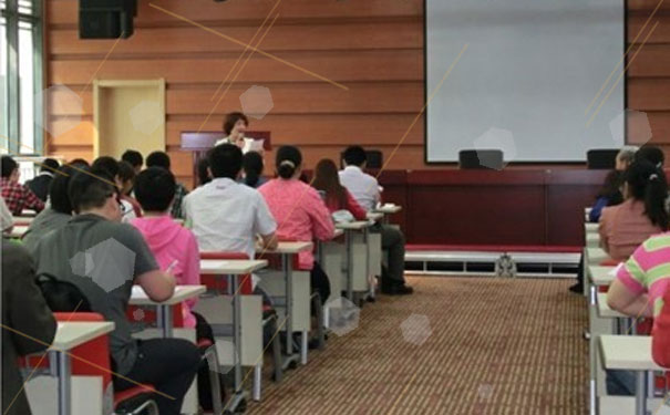 石家庄朗阁雅思培训学校