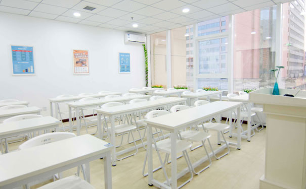 �������ν���ѧУ����