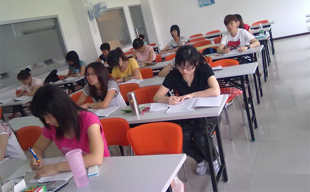 大连日语学校排名