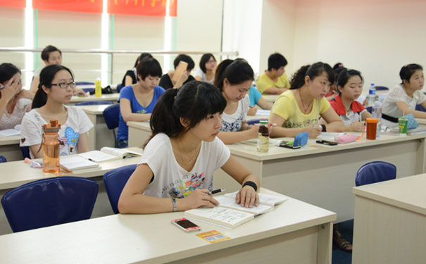 重庆麦积会计学校