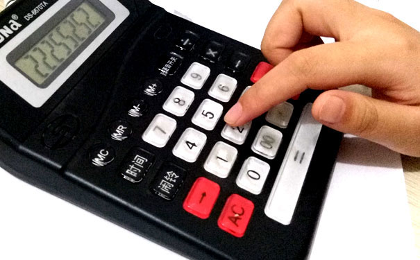 ������������ѵѧУ_��Ƴ���ְ����ѵ��/