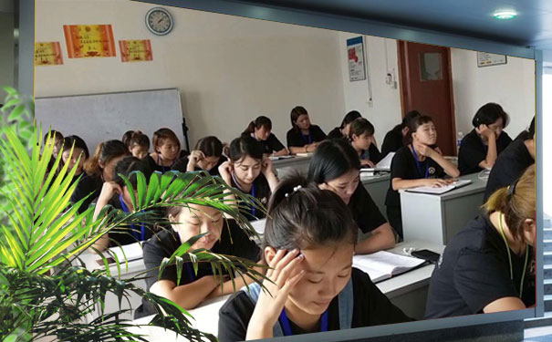 邢台半永久化妆培训_媚思嘉化妆培训中心