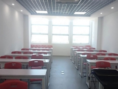 �����ʺͻ����ѵѧУ_����м�ְ����ѵ��/