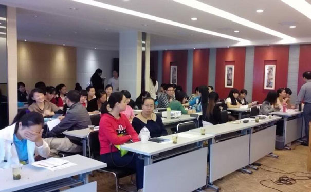 石家庄仁和会计学校