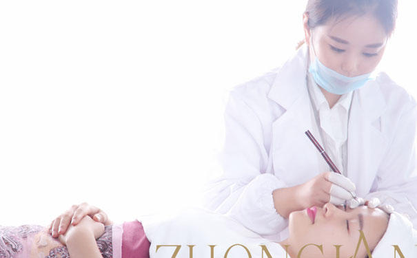 �������˰�������ѵѧУ_������������ѵ��