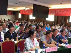 ���ζ�������ʦ��ѵ�����Ǯ/