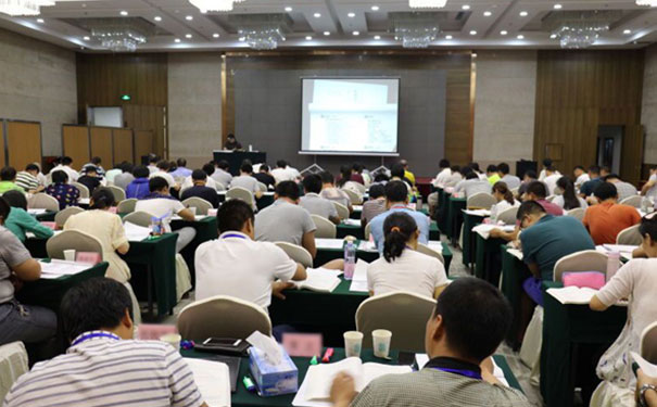 ���ʽ���ʦ��ѵ��������_�ļҺ�_��������