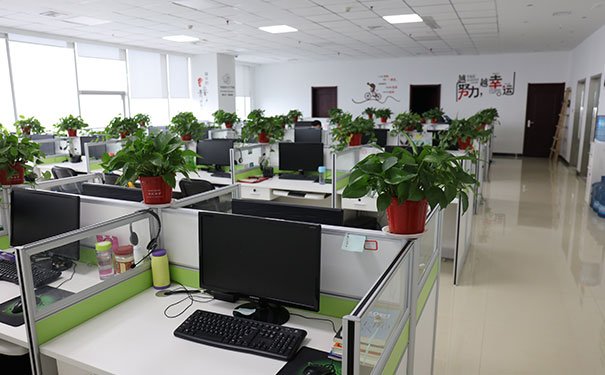 菏泽二级建造师一般月收入?哪里可以培训?