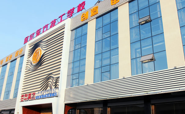 ������������ѧУ