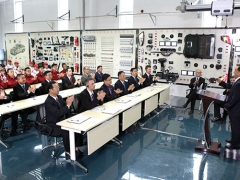 �ɶ�����������ѧУ��/