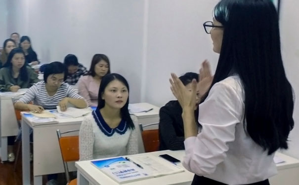 石家庄会计培训_会计实操班