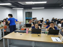 ���ݵ������������ѵ��Ҫ����Ǯ��/