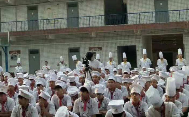 保定厨师技校