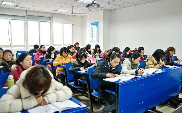武汉仁和会计培训学校