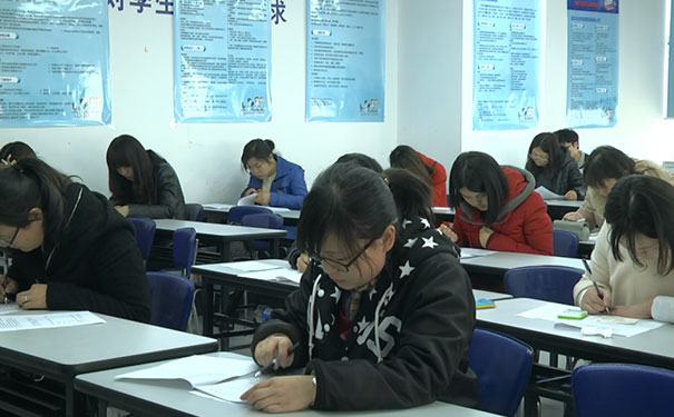 天津仁和会计培训_财税主管班