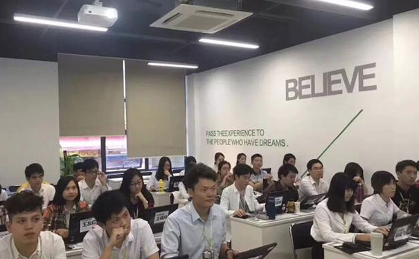 上海嘉定区会计培训学校-仁和会计学校