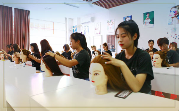 海兴美发培训学校哪家好 - 学费多少钱