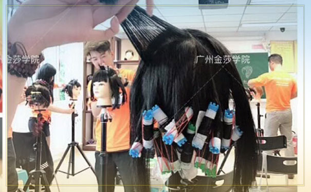 深圳美发培训学校哪家好 - 学费多少钱