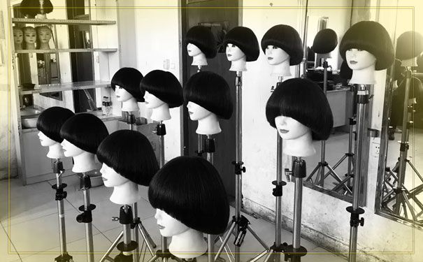 ����������ѵѧУ�ļҺ� - ѧ�Ѷ���Ǯ