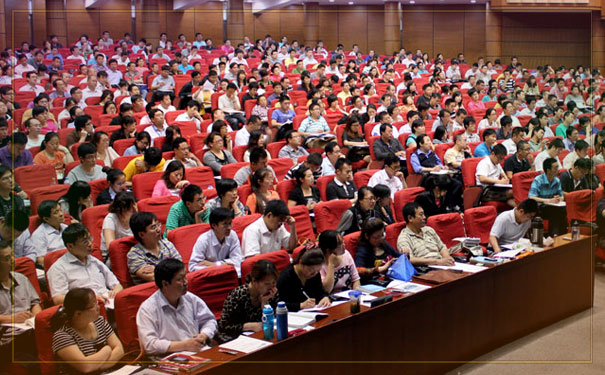 ����һ����������ʦ��ѵ���ĸ��� - ����Ǯ - ��ַ�绰΢��