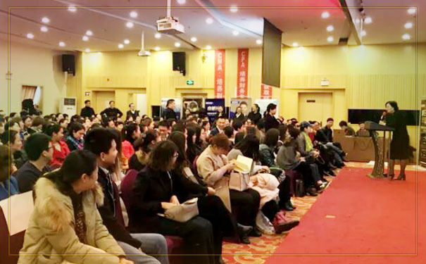 ���������ѧ�����ôѧ����ѧ�𣿶���Ǯ��