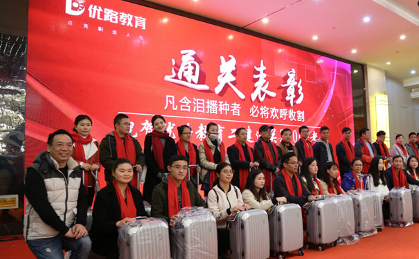 ��򱱳�����������ʦ��ѵ�ļҺ�-����-��ַ-�绰