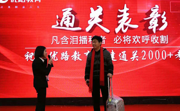 �����������������ʦ��ѵ�ļҺ�-����-��ַ-�绰