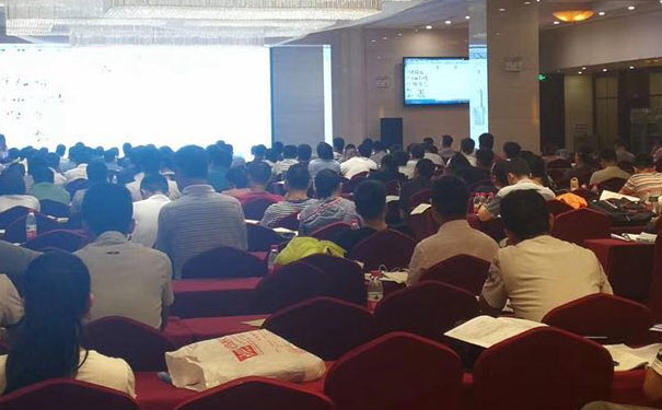 �Ϻ���������������ʦ��ѵ�ļҺ�-����-��ַ-�绰