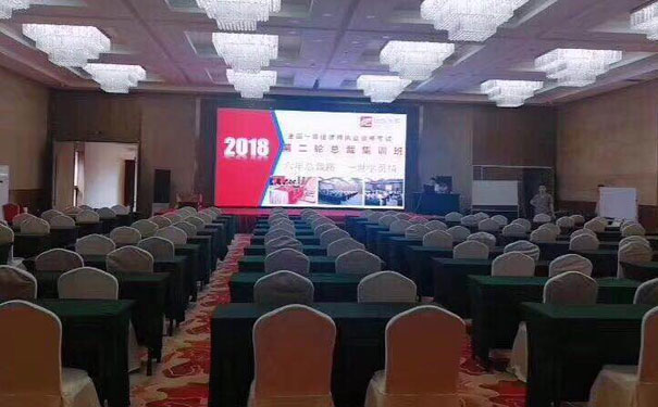 ������˹��������ʦ��ѵ�ļҺ�-����-��ַ-�绰