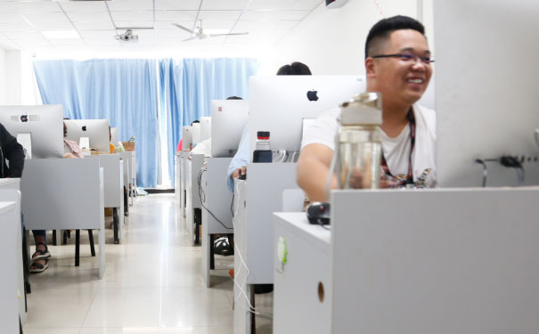 ����pythonȫջ����ʦ��ѵ�ļҺ�-����Ǯ