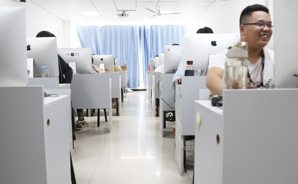 ����pythonȫջ����ʦ��ѵ�ļҺ�-����Ǯ