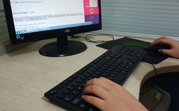 �Ͼ���������ѵ�����ĸ���-ѧ��-��ַ-�绰