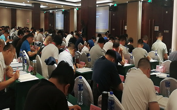 济宁心理咨询师报考条件 - 培训收费标准