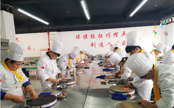 萧山厨师培训学校哪家好-学费多少钱-学多久