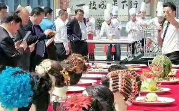 白水厨师培训学校哪家好-学费多少钱-学多久