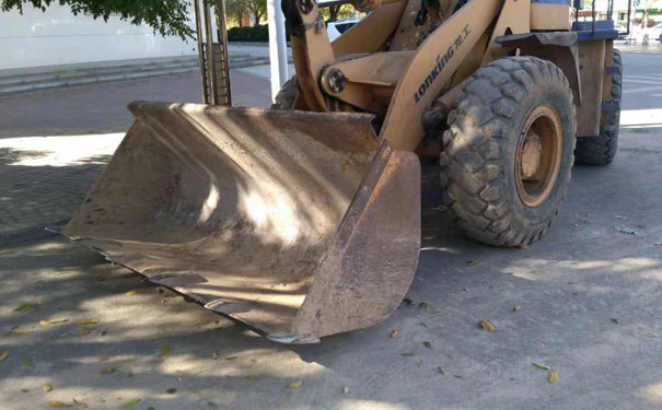����װ�ػ���ѵѧУ�ĸ��� - ���ݲ�����ѵ�����Ǯ