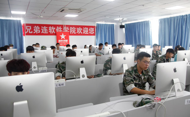  ֣��UI�����ѵѧУ�ĸ��� - ѧ�Ѷ���Ǯ - ��ַ