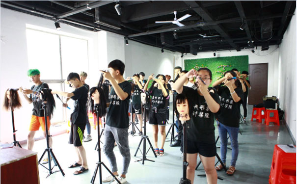 沧州美容美发培训学校哪个好 - 学费多少