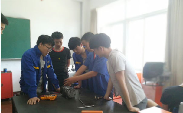 ����ѧ�����ļҺ� - Ҫ��� - ����Ǯ