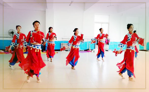 沈阳师联幼师学校
