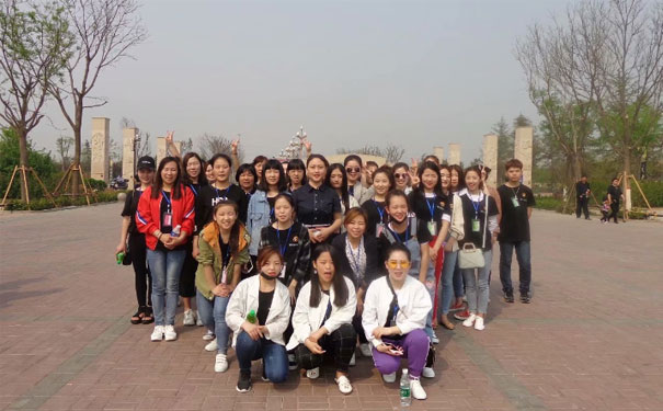 ����ѧ��ױ����� - ѧ�Ѷ���Ǯ - Ҫ���